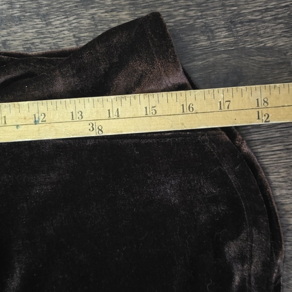 FREE PEOPLE Velvet Puff Sleeve Blouse - Deep Chocolate Brown Sz XS - Picture 2 of 5
